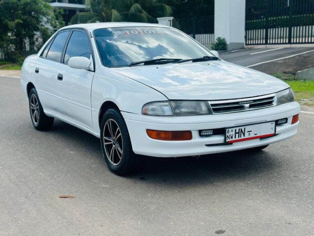 toyota-carina-1992-big-0